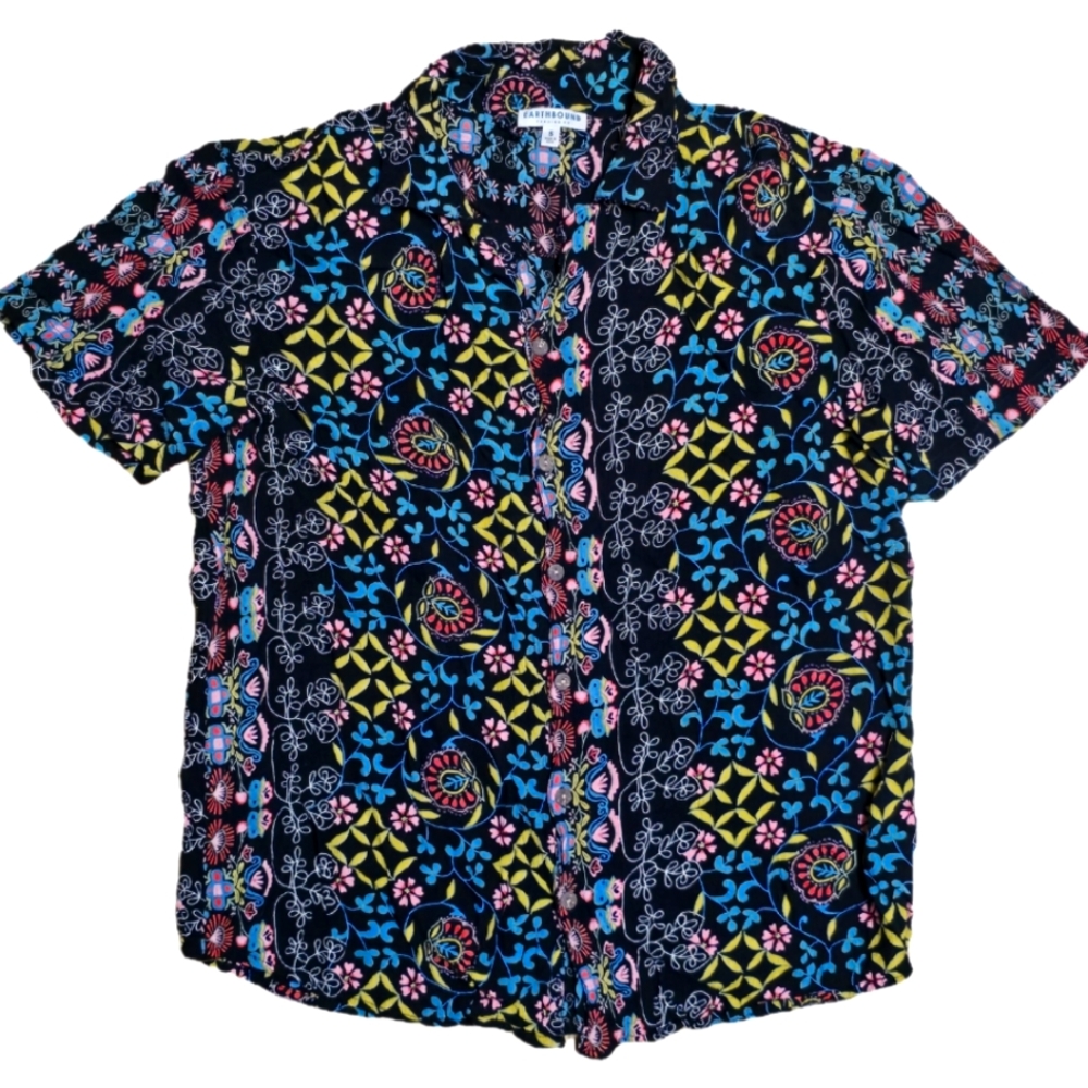 Earthbound Trading Co Floral Blouse Women's Size‎ S Viscose Colorful Patterned